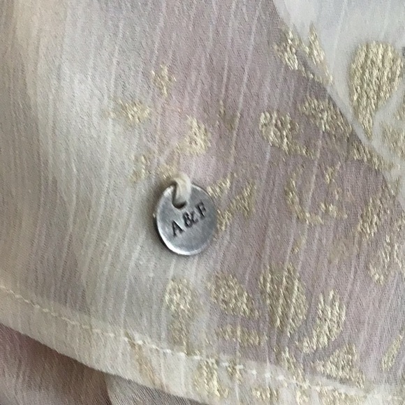 Abercrombie & Fitch boho sheer babydoll puff sleeve gold print blouse sz small. - Picture 6 of 9